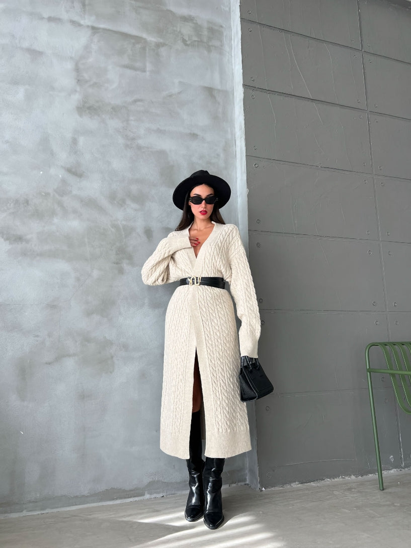 MISS "COZY"